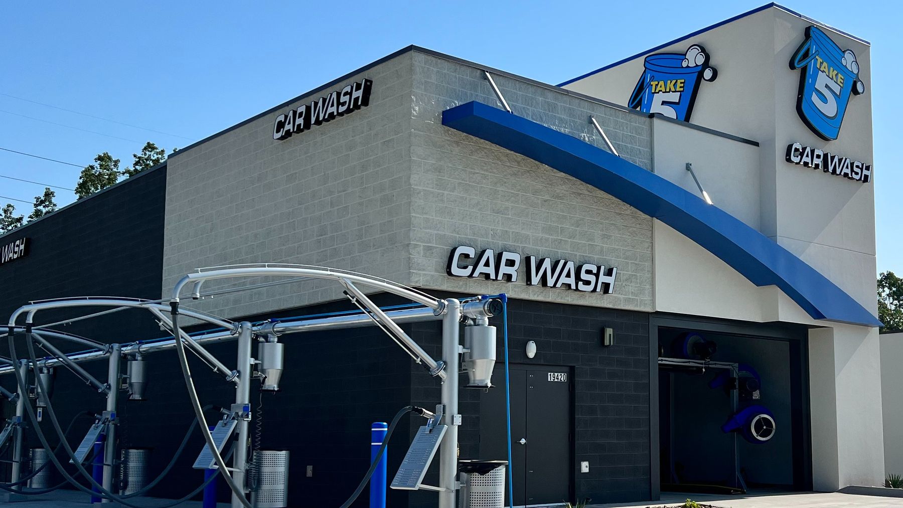Continuing momentum, Driven Brands opens 350th car wash